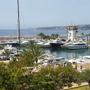Next To The , Portals Nous (Mallorca) Espagne